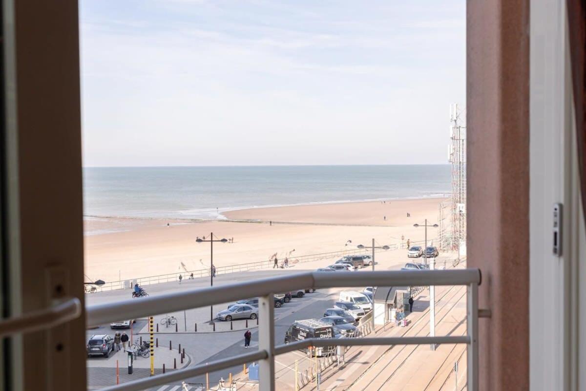 Huswell - Lovely Apartment With Lateral Sea View Middelkerke Buitenkant foto
