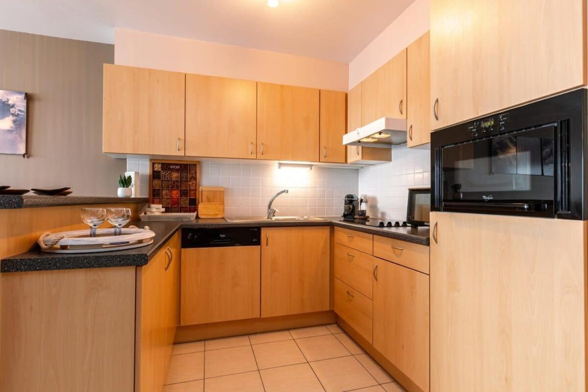 Huswell - Lovely Apartment With Lateral Sea View Middelkerke Buitenkant foto